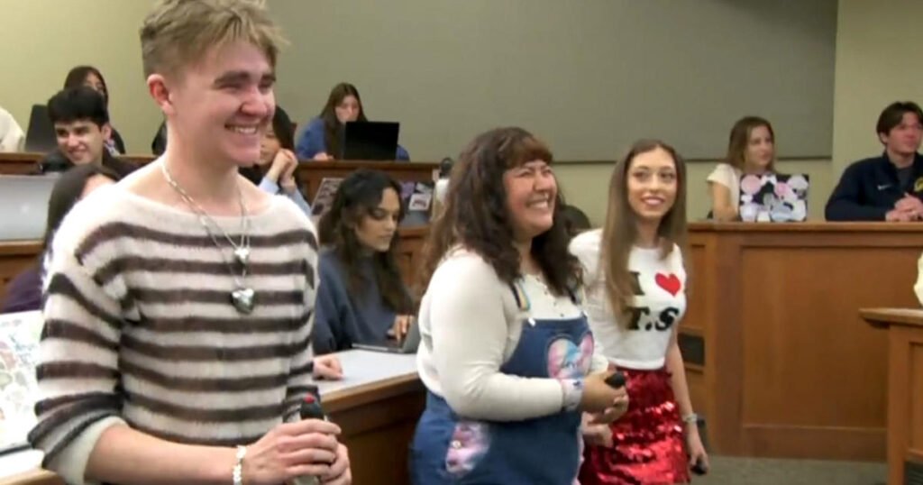 Taylor Swift’s college course aims to inspire students to emulate her business acumen