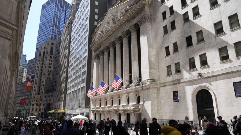 Markets for the week ahead: Focus on manufacturing and big tech