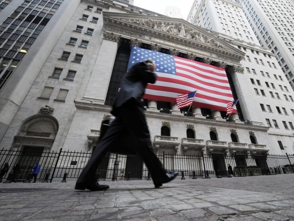 After a tough week, strong returns in mega-cap stocks lift indexes higher
