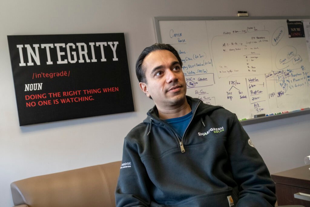 Accused of deceptive practices, R.I. solar company CEO operates in unregulated business climate • Rhode Island Current