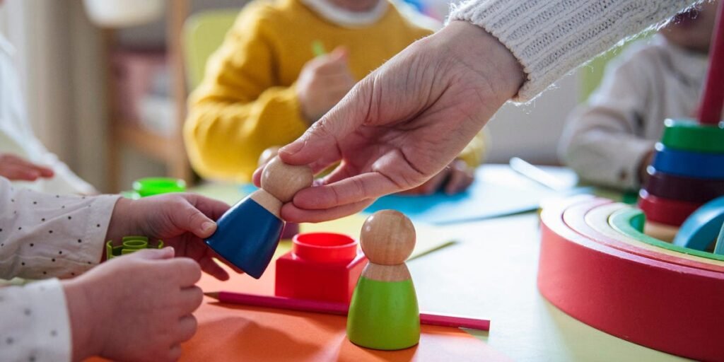 Small and medium-sized businesses start childcare services to prevent job turnover
