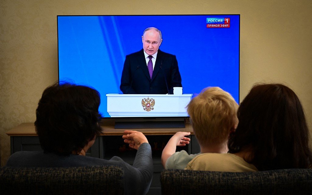 It’s time to tell Russians they’re no longer safe.