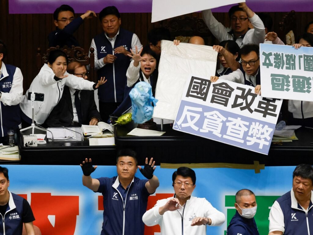 Taiwan Legislature Passes Bill Pushing for Pro-China Reforms | Political News