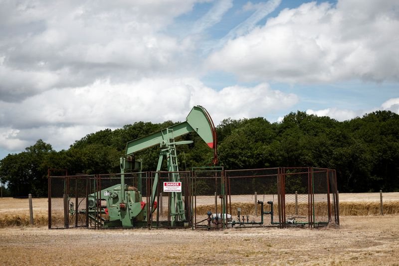Oil prices stabilize as markets monitor supply tensions, China’s economic recovery