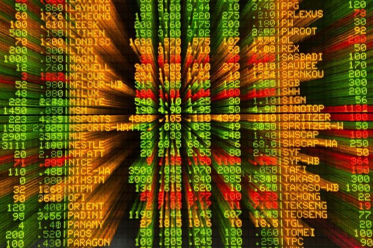 Asian markets rebound on bargain buys, but tech concerns remain
