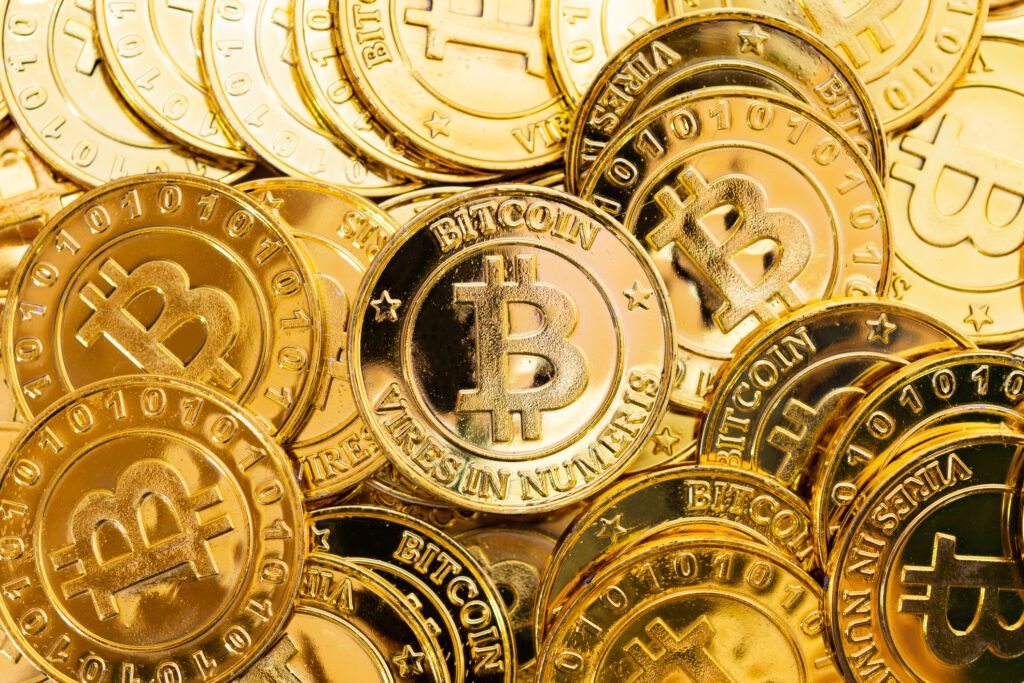Why Bitcoin is a better investment opportunity than gold