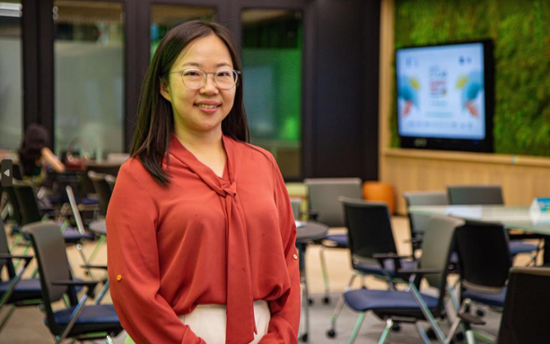 Founder of English-Learning Platform Tella Committed to Fostering Youth Entrepreneurship
