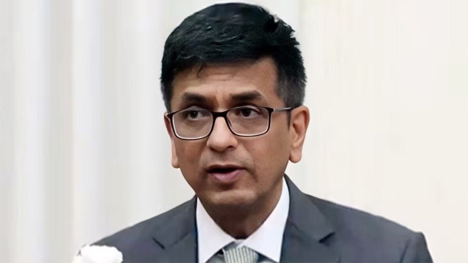 ‘The more we see stock markets rallying…’: CJI DY Chandrachud issues warning to retail investors
